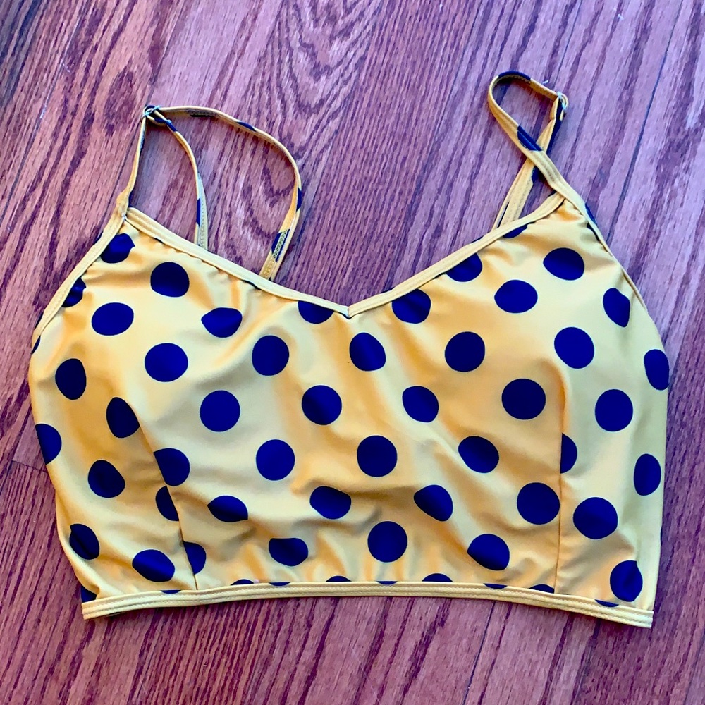 Nwot Kortni Jeane golden dots